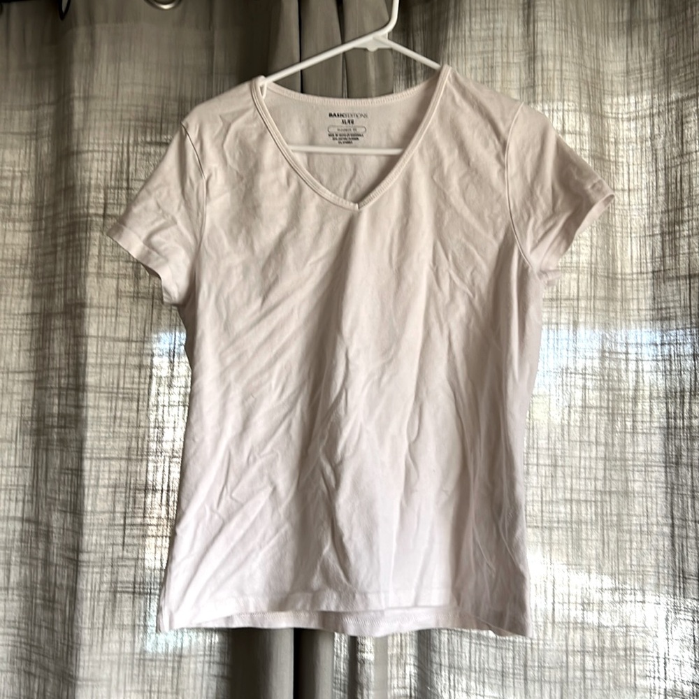 Basic white tee
